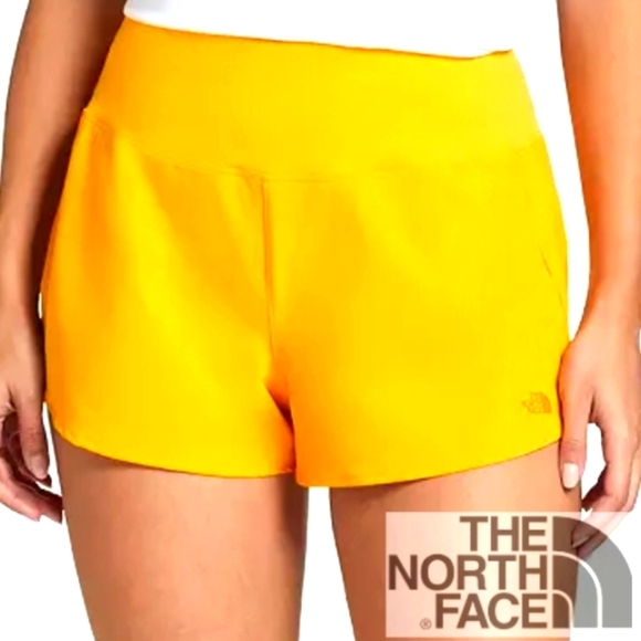 NWT The North Face Women's Arque 3” Shorts- SUMMIT GOLD - Picture 1 of 5